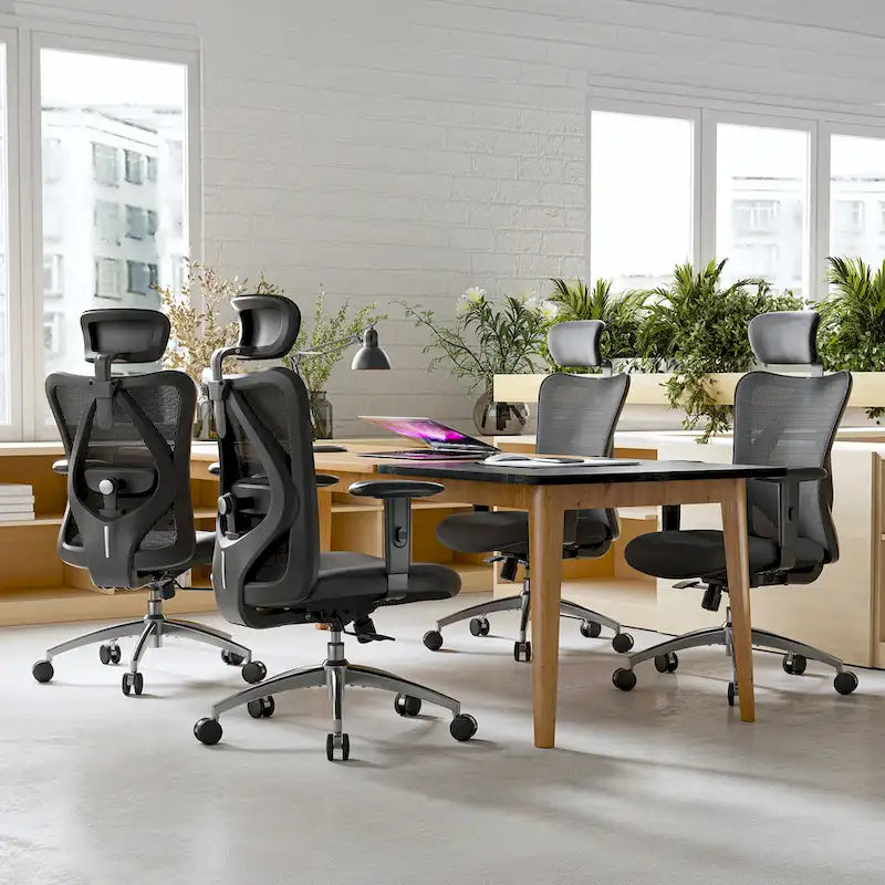 Ergonomic High-Back Mesh Office Chair with Adjustable Lumbar Support and Headrest