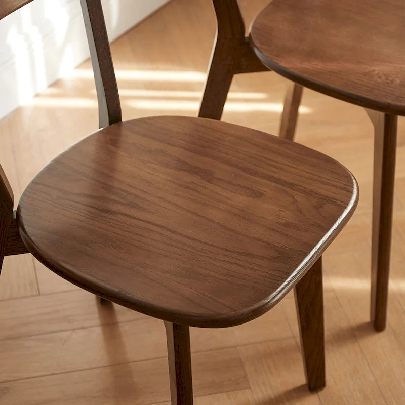 Solid Oak Dining Chair with Ergonomic Curved Backrest
