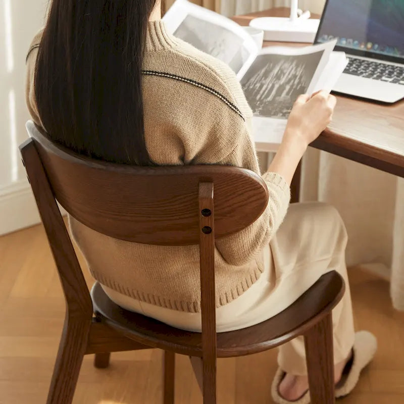 Solid Oak Dining Chair with Ergonomic Curved Backrest